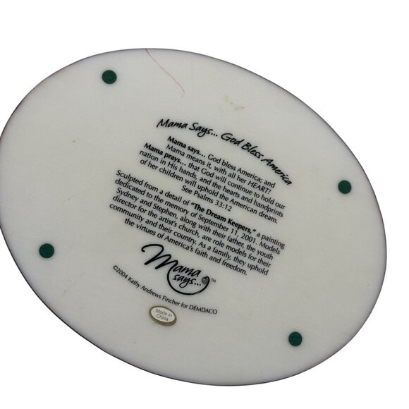 Patriotic Figurine By Demdaco Mama Says...God Bless America - Picture 5 of 5